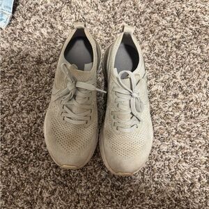 Women’s Light Gray Nike Epic React